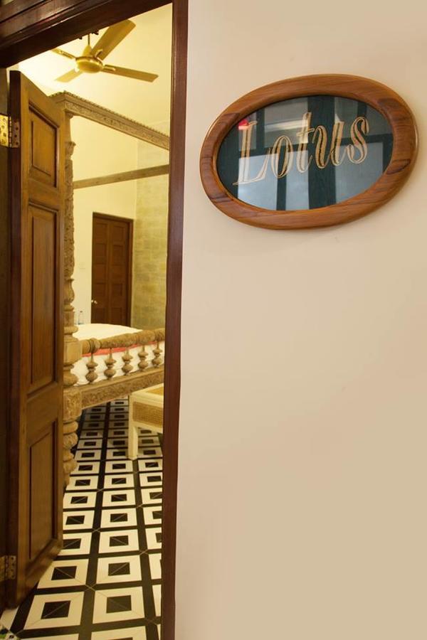 The Ivy House Bed & Breakfast Колката Екстериор снимка