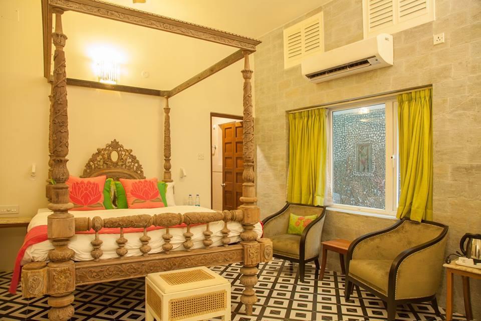 The Ivy House Bed & Breakfast Колката Екстериор снимка